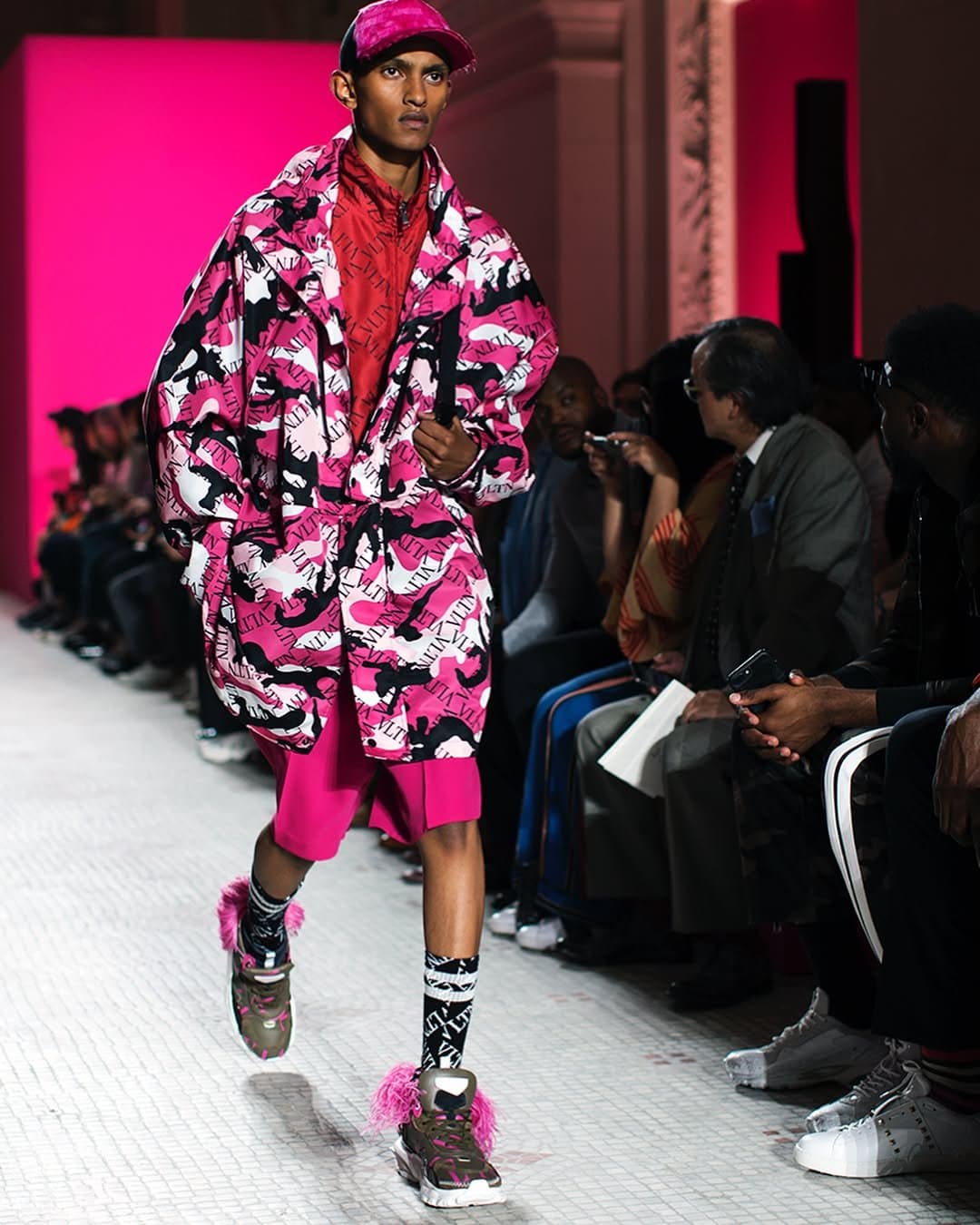 The pink overload works,
because the coat is boss.