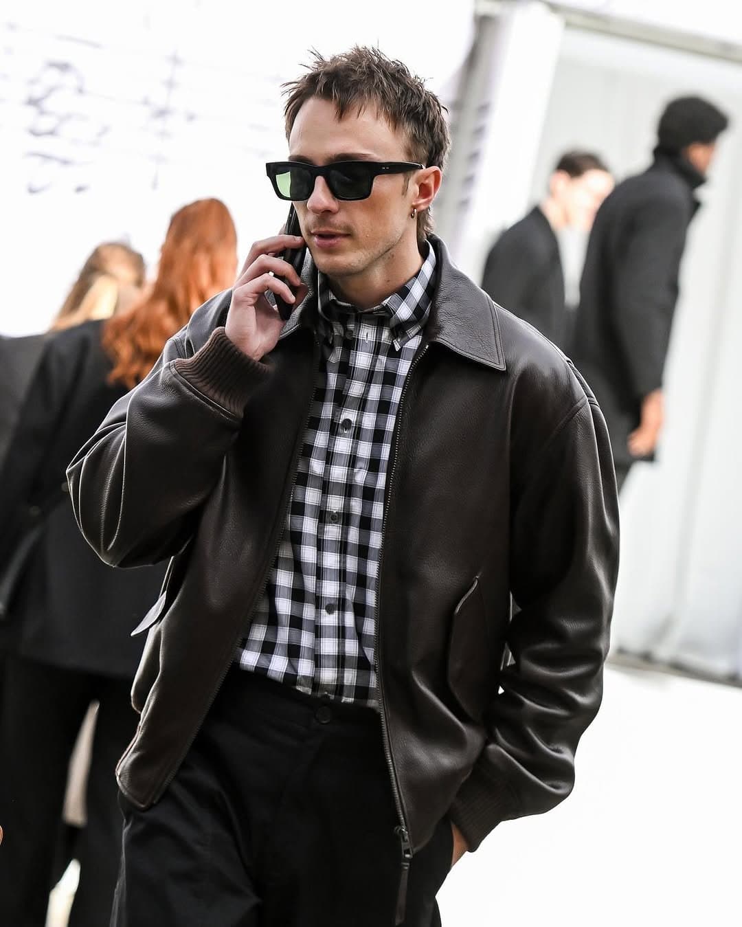 The jacket has the taste,
the shirt has the receipt.